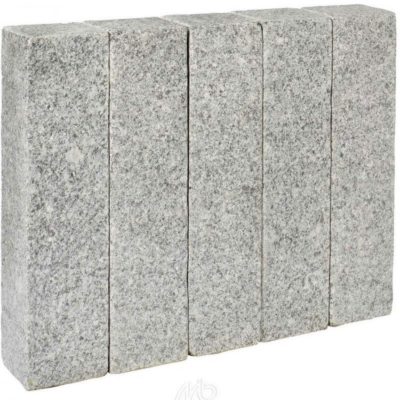 Palissade granit scié gris blanc